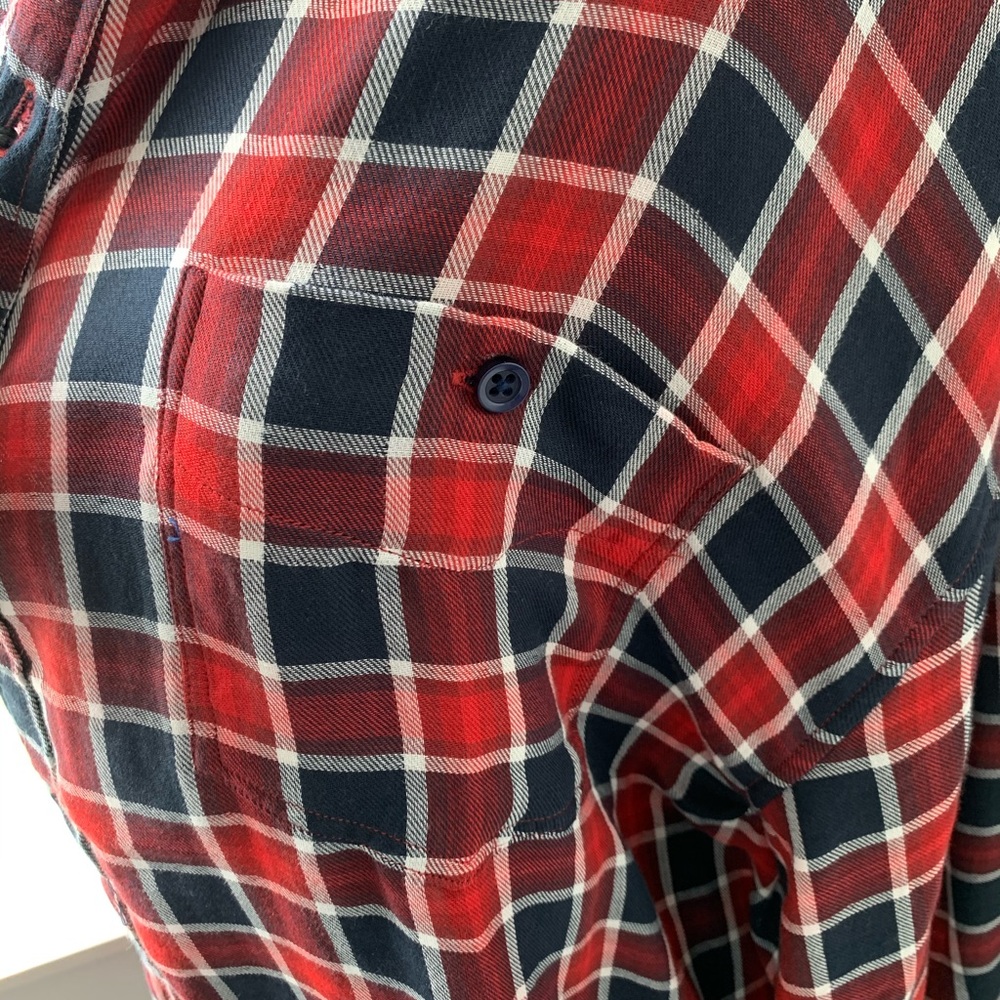 Men long sleeve button down - Picture 2 of 7